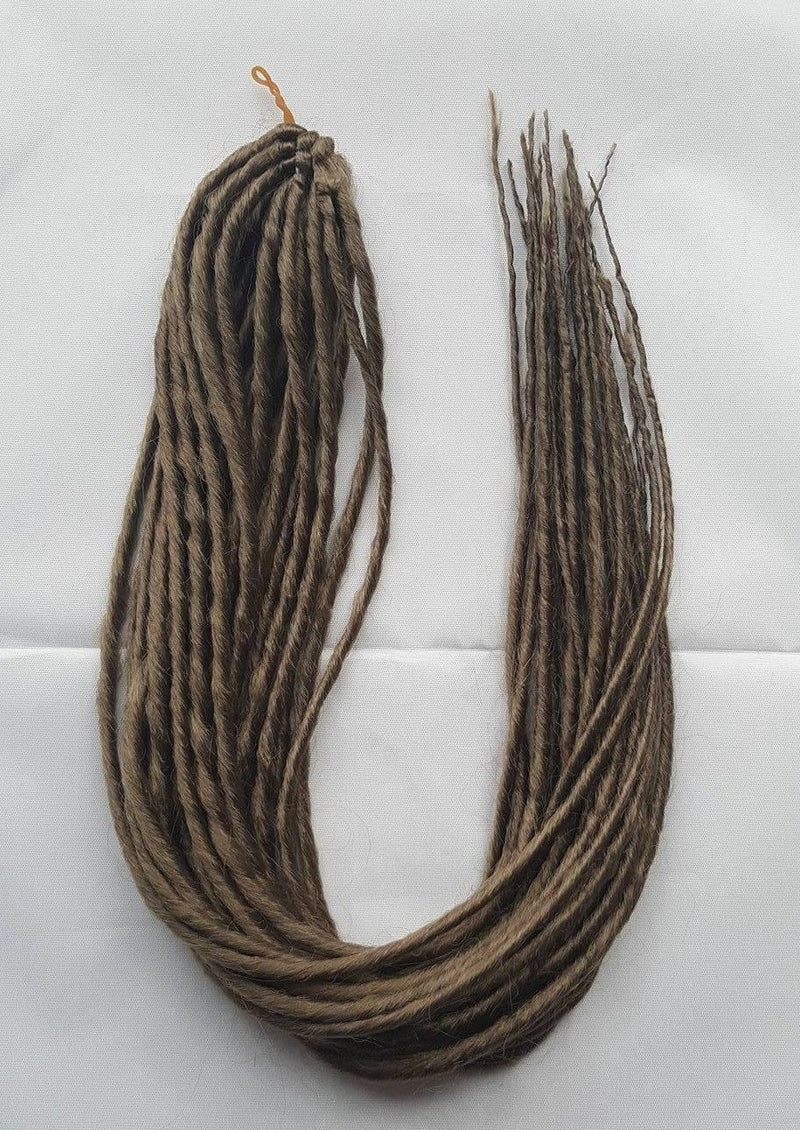 Elysee Star - #12 Light Golden Brown Synthetische Dreadlocks (Doppelendend) (10 Pack)
