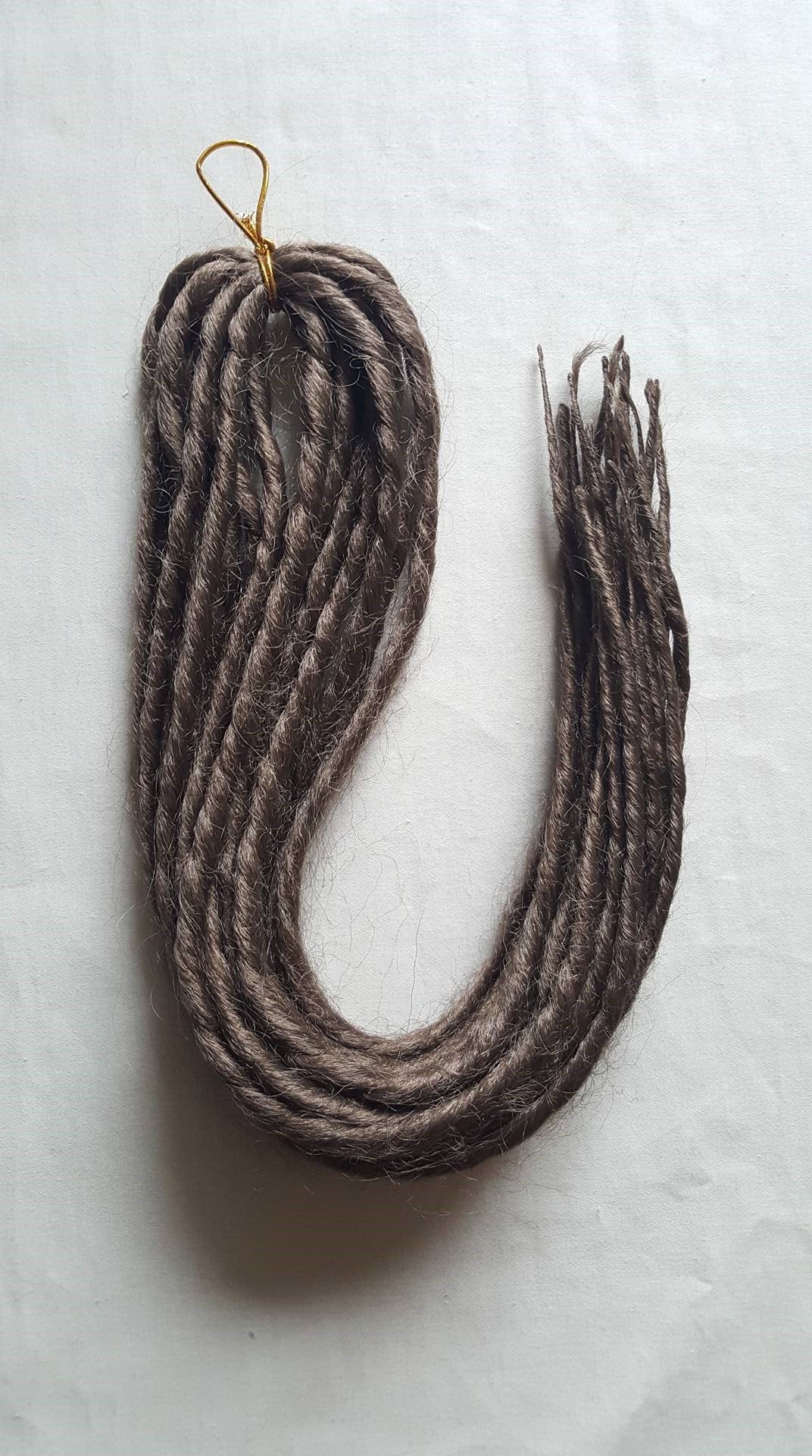 Elysee Star - #18 Dark Golden Brown Synthetische Dreadlocks (Doppelendend) (10 Pack)