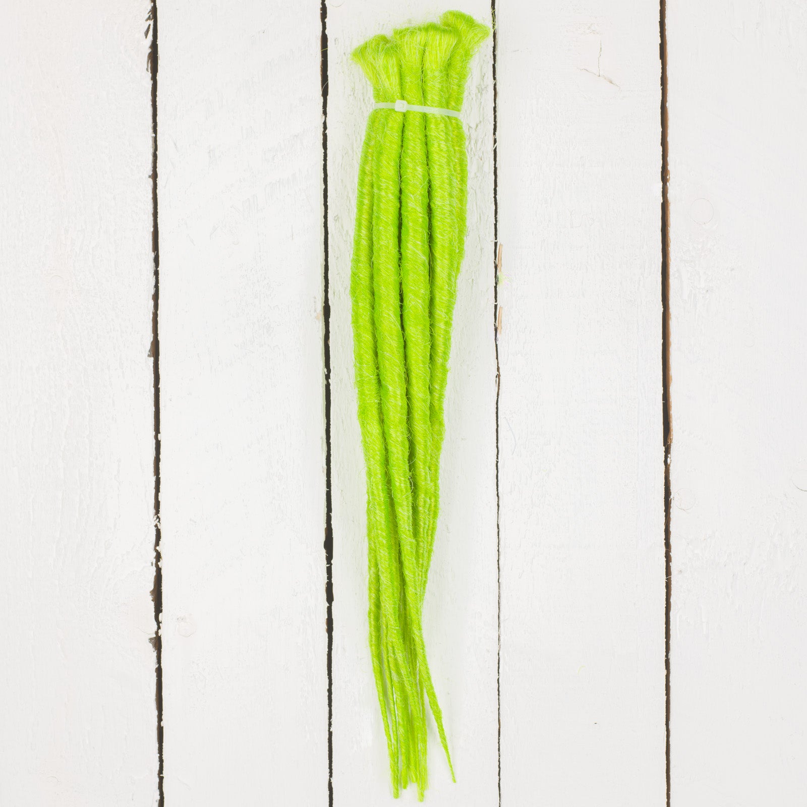 Dreadlab -  Kurz, Einfach-Endende Synthetische Dreadlocks (10 Pack) Gekämmte Extensions