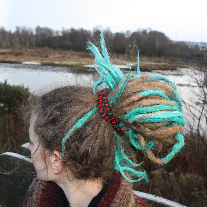 DreadLab - Biegbare Spiral Dread Binden (Gefilzte Merinowolle)