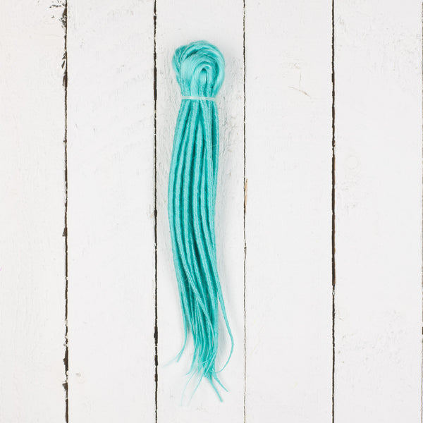 Dreadlab - Kurze Doppel-Endende Syntethische Dreadlocks (10 Pack) Gekämmte Extensions