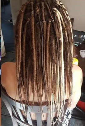 Dreadlab -Einfach-Endende Synthetische Dreadlocks (Komplettes Kopf-Kit) Gekämmte Extensions